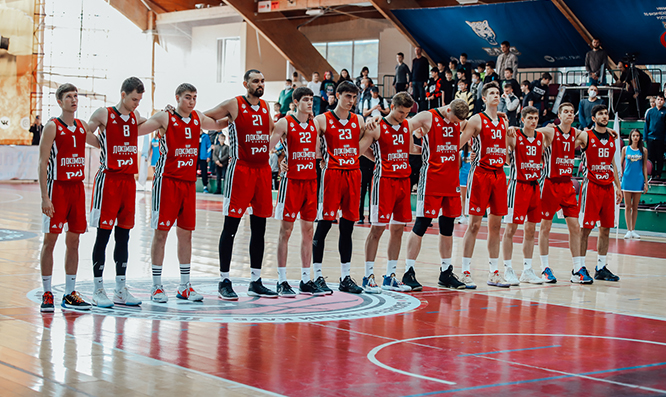 Команда «ЦОП-Локомотив-Кубань» дебютировала в российском баскетболе