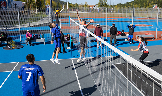 «БАМ» встречает команды